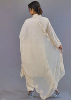 Intricately embroidered straight shirt