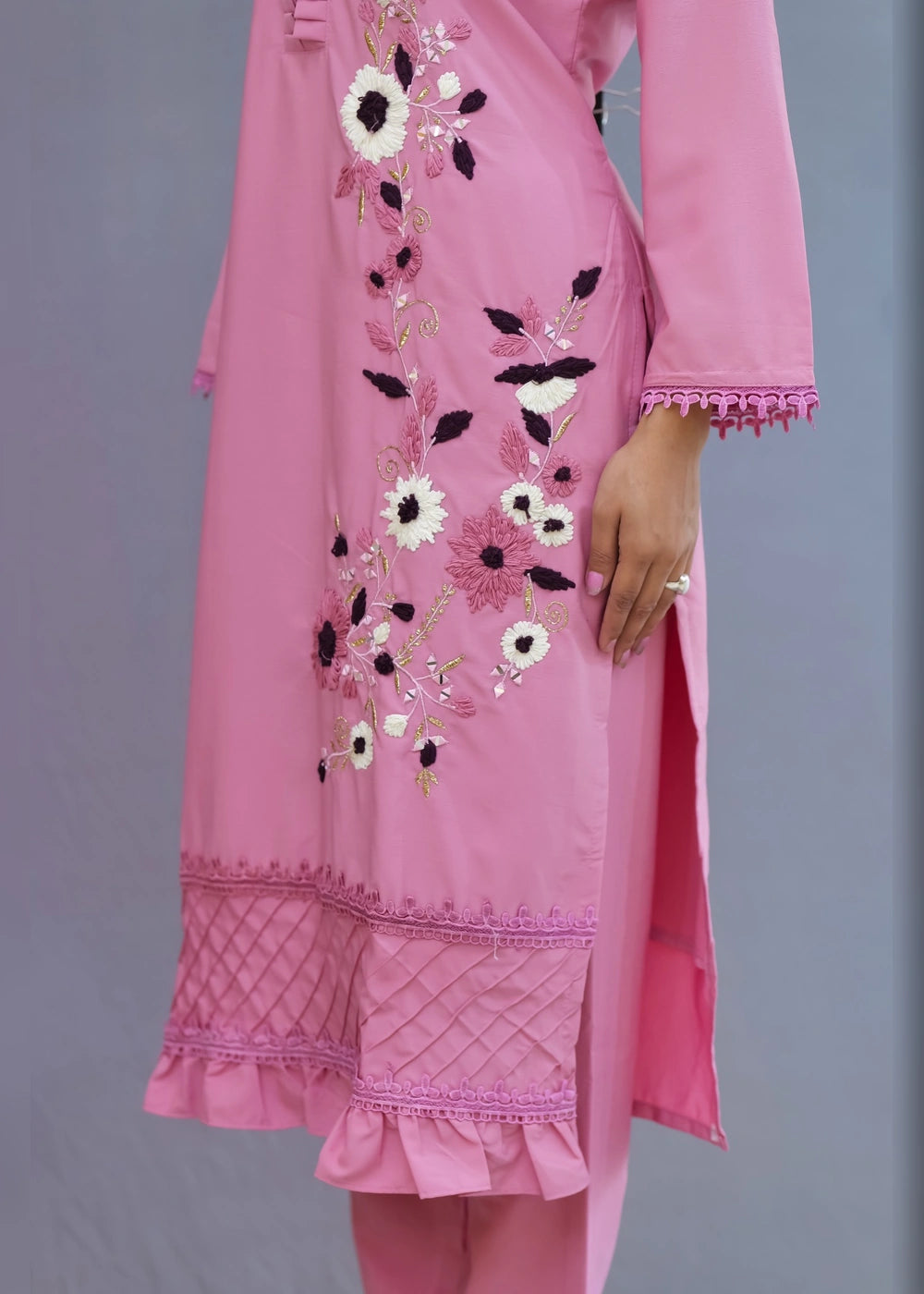 Straight-cut kurta