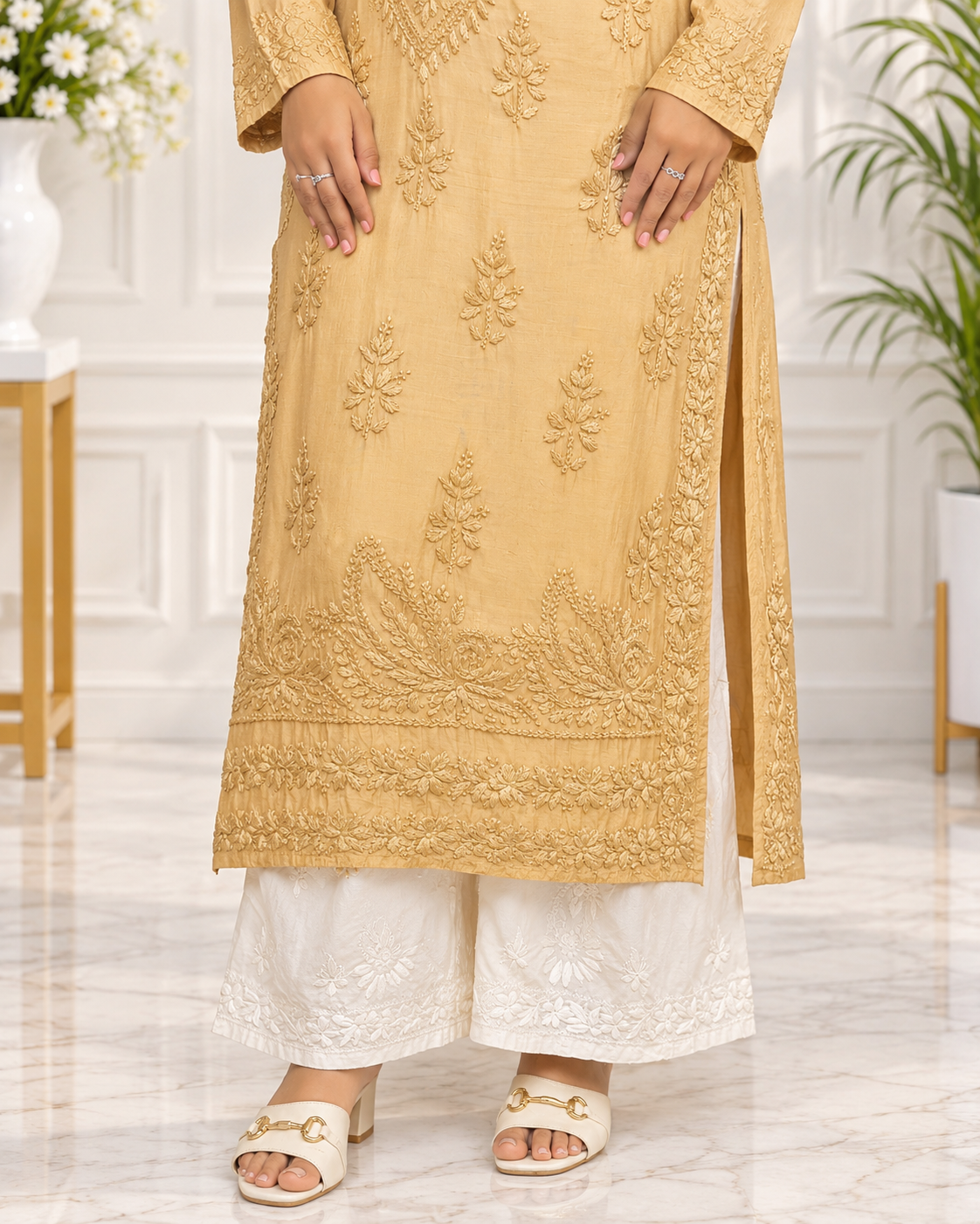 Noor-e-Lucknow - Chikankari Floral Threadwork Kurta