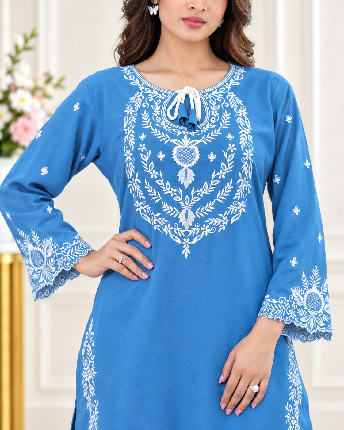 Zahra-E-Noor : Threadwork Embroidered 3-Piece Suit