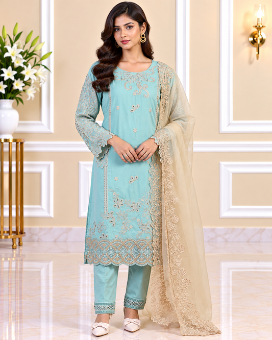 Zahra-E-Noor : Turquoise Ornate Embroidered Pakistani Suit