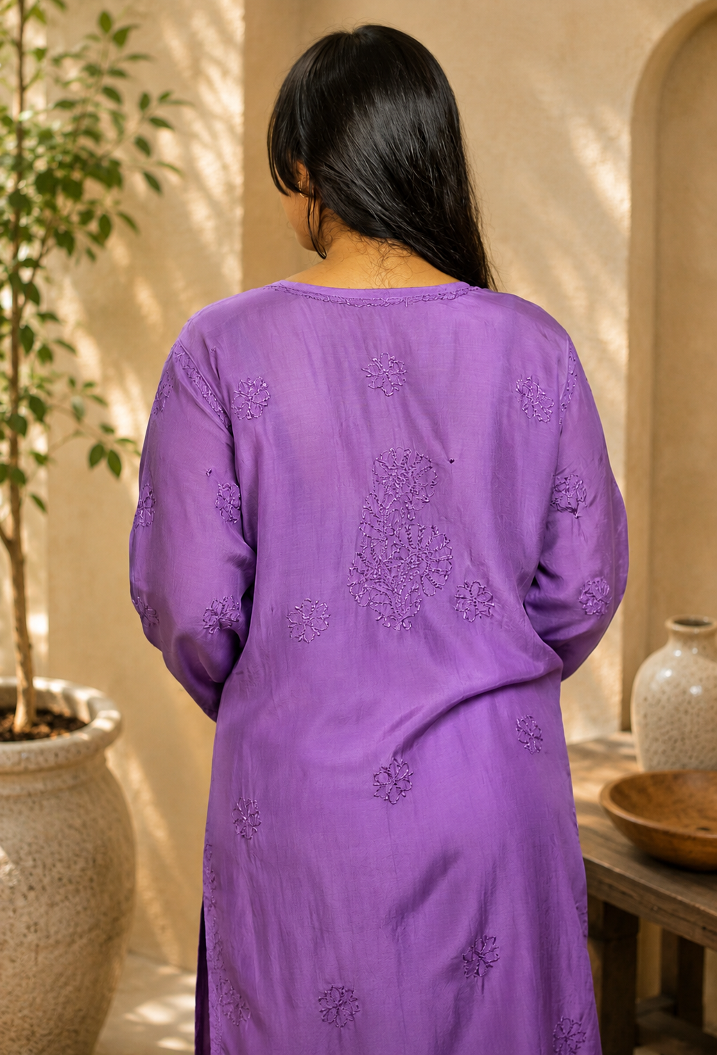 Noor-e-Lucknow - Chikankari Floral Threadwork Kurta