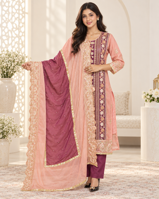 Noor-e-Mehfil - Embroidered Kurta Pant Set