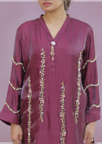 Embellished straight kurta