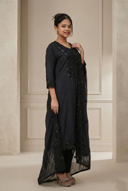 Pakistani Suit 1