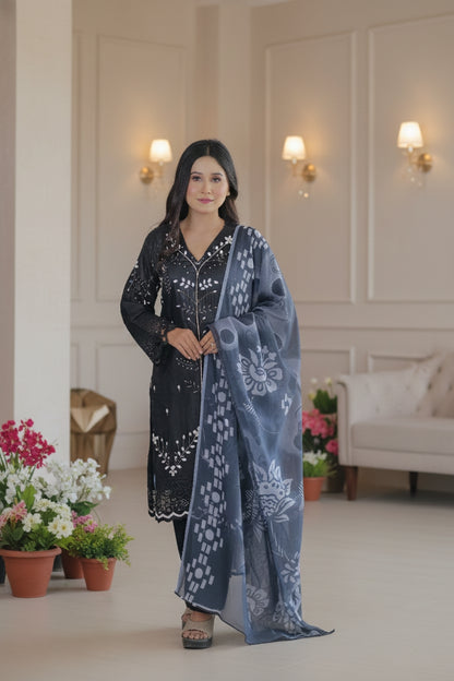 Pakistani Suit 4