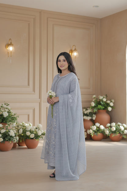 Pakistani Suit 8