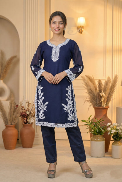 Pakistani Suit 17