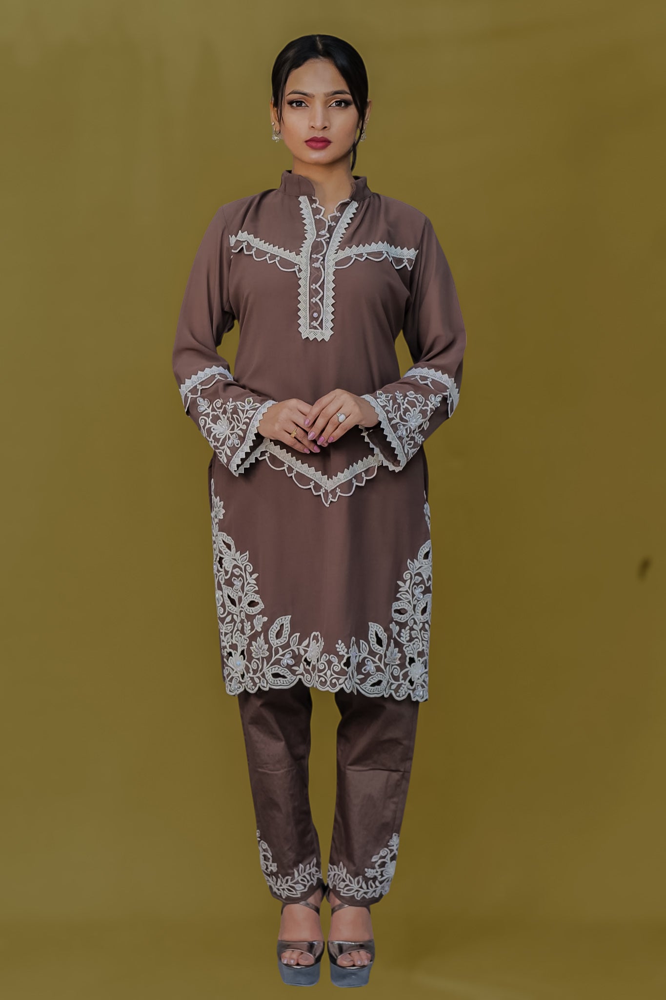 Chic Cotton Women’s Suit
