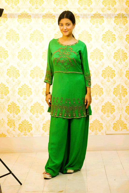 Zahra-E-Noor - Golden Embroidery Suit